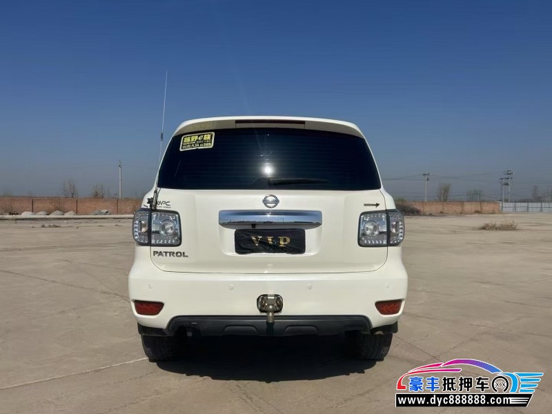 17年日产途乐轿车抵押车出售