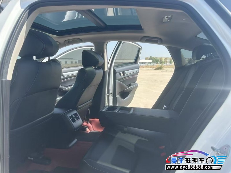 21年本田英诗派轿车抵押车出售