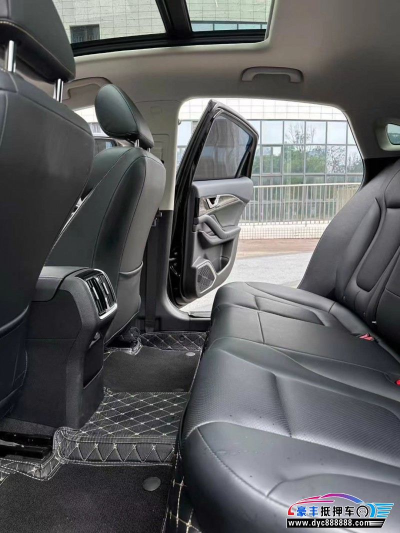 23年奔腾B70轿车抵押车出售