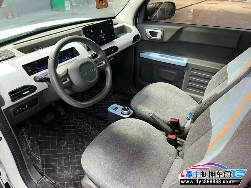 23年吉利熊猫轿车抵押车出售