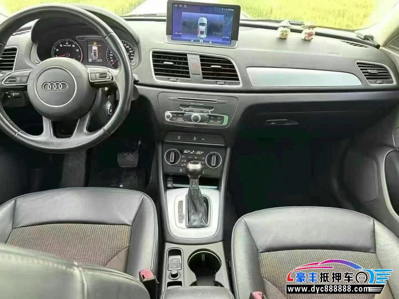 17年奥迪Q3轿车抵押车出售