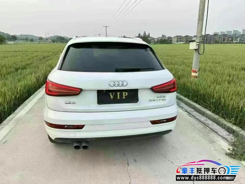 17年奥迪Q3轿车抵押车出售