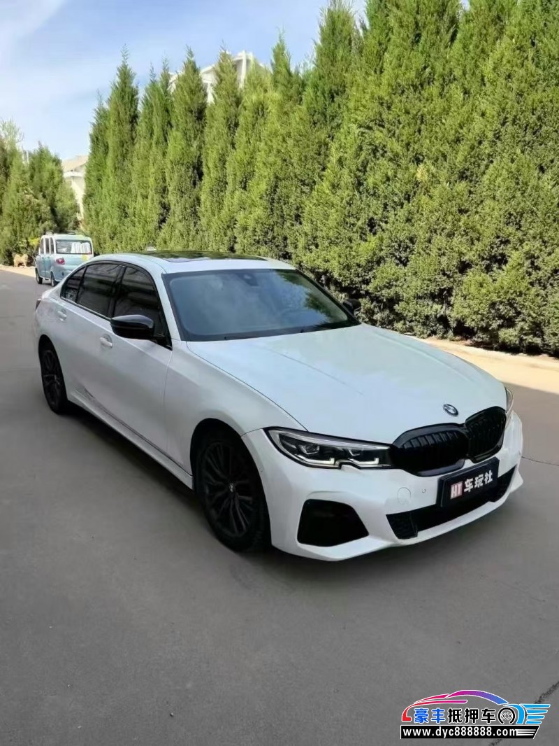 20年宝马3系轿车抵押车出售