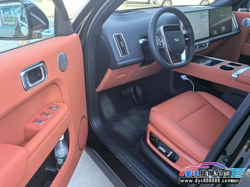 25年理想L9轿车抵押车出售