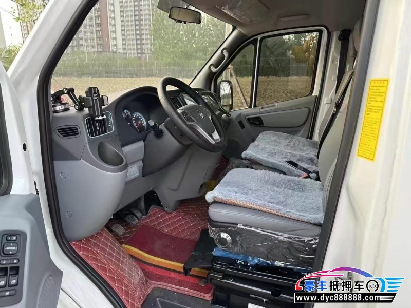 24年福田图雅诺轿车抵押车出售