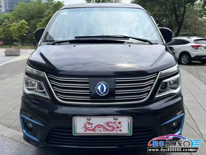 22年东风风行菱智轿车抵押车出售