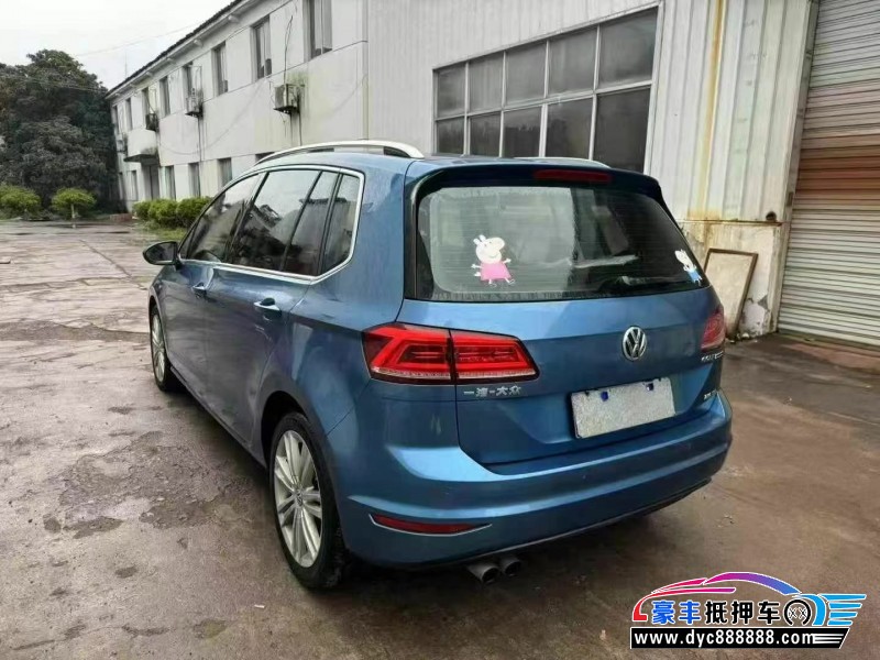 16年大众高尔夫轿车抵押车出售