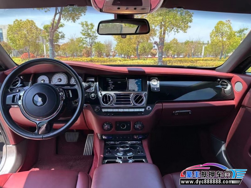 18年劳斯莱斯魅影轿车抵押车出售