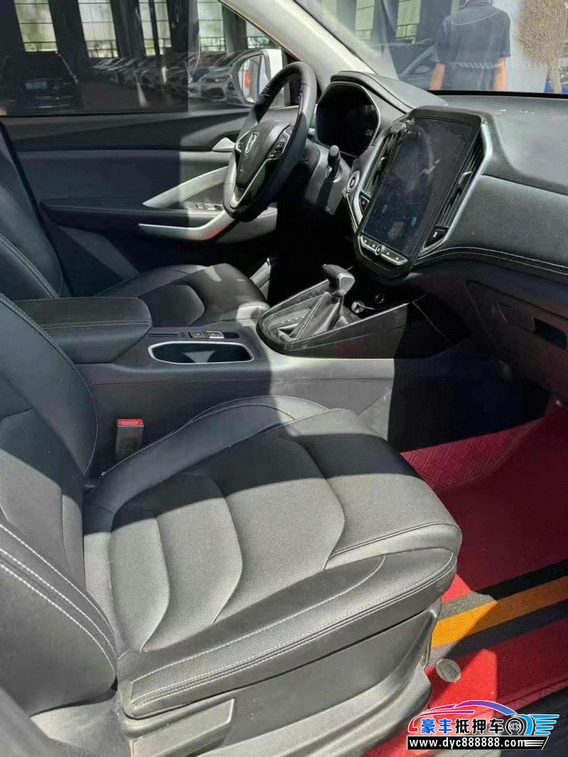 20年宝骏宝骏530轿车抵押车出售