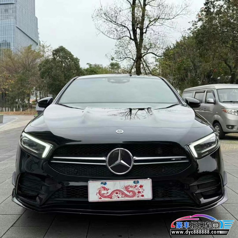 21年奔驰A级AMG轿车抵押车出售