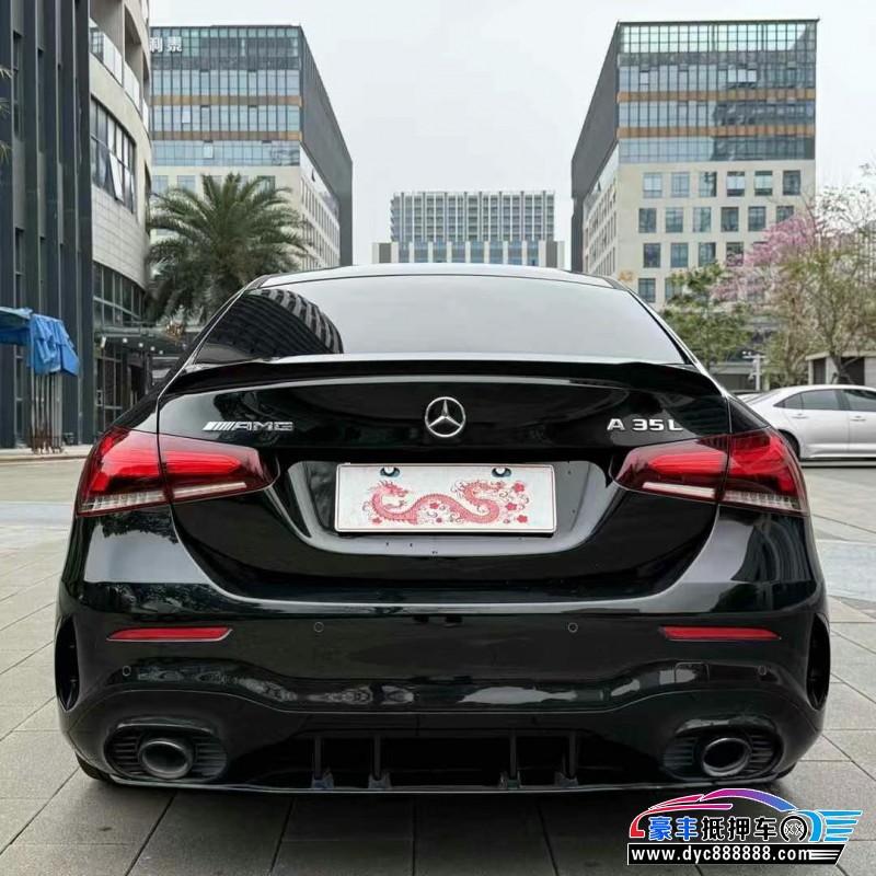 21年奔驰A级AMG轿车抵押车出售
