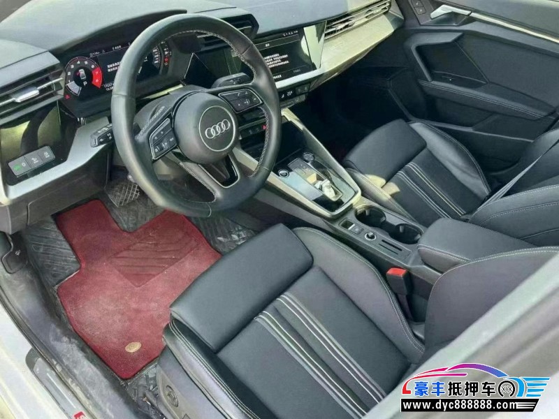 24年奥迪A3轿车抵押车出售