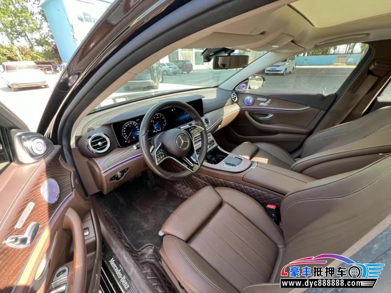 23年奔驰E轿车抵押车出售