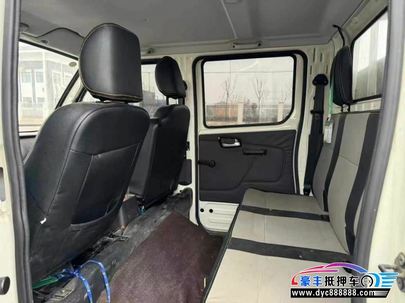 23年福田祥菱轿车抵押车出售