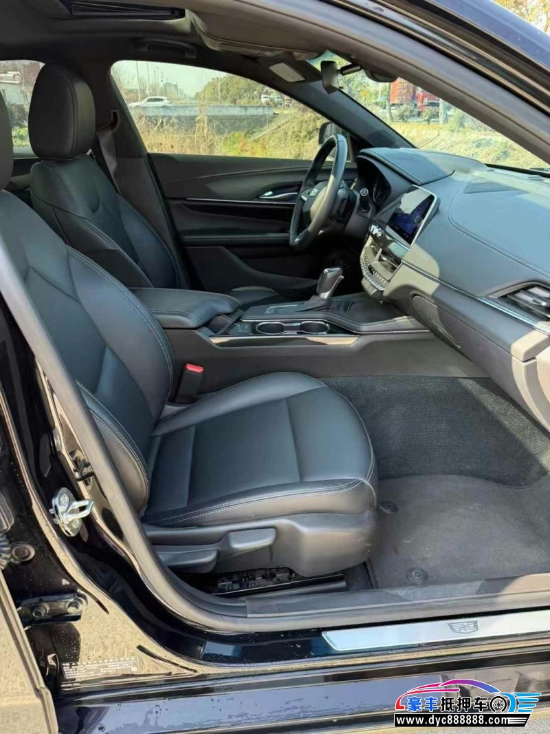 23年凯迪拉克CT4轿车抵押车出售