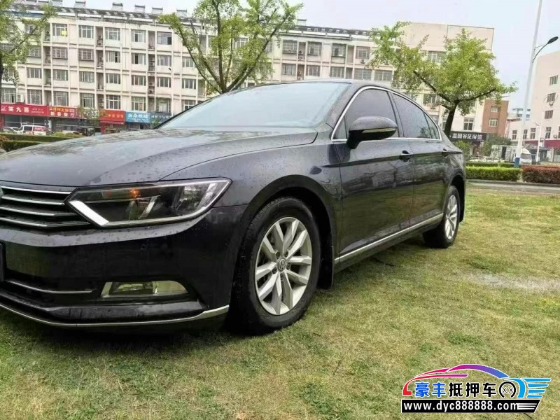 19年大众迈腾轿车抵押车出售