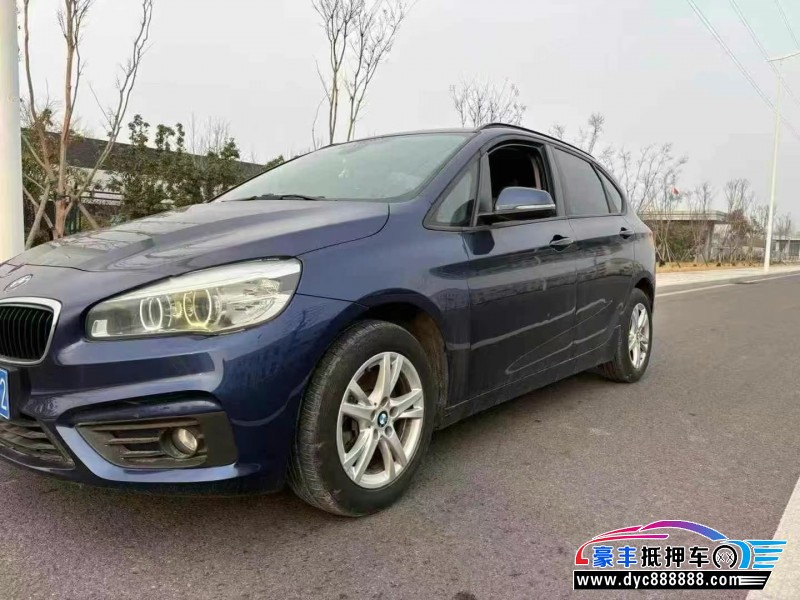 15年宝马2系轿车抵押车出售