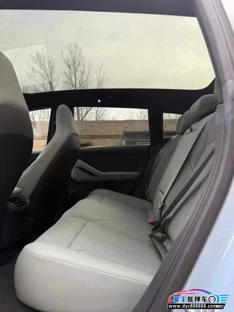 23年蔚来ET5轿车抵押车出售