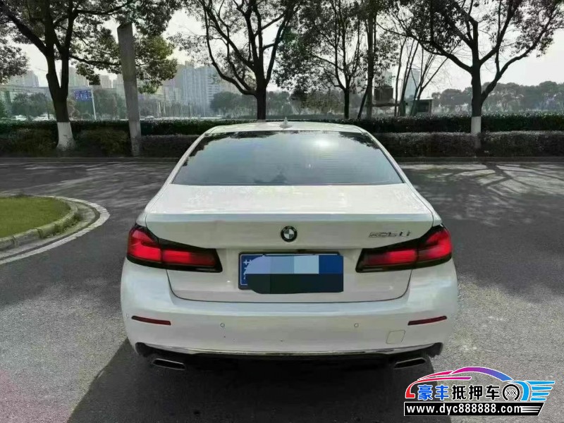 21年宝马5系轿车抵押车出售