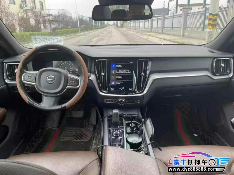 21年沃尔沃S60轿车抵押车出售