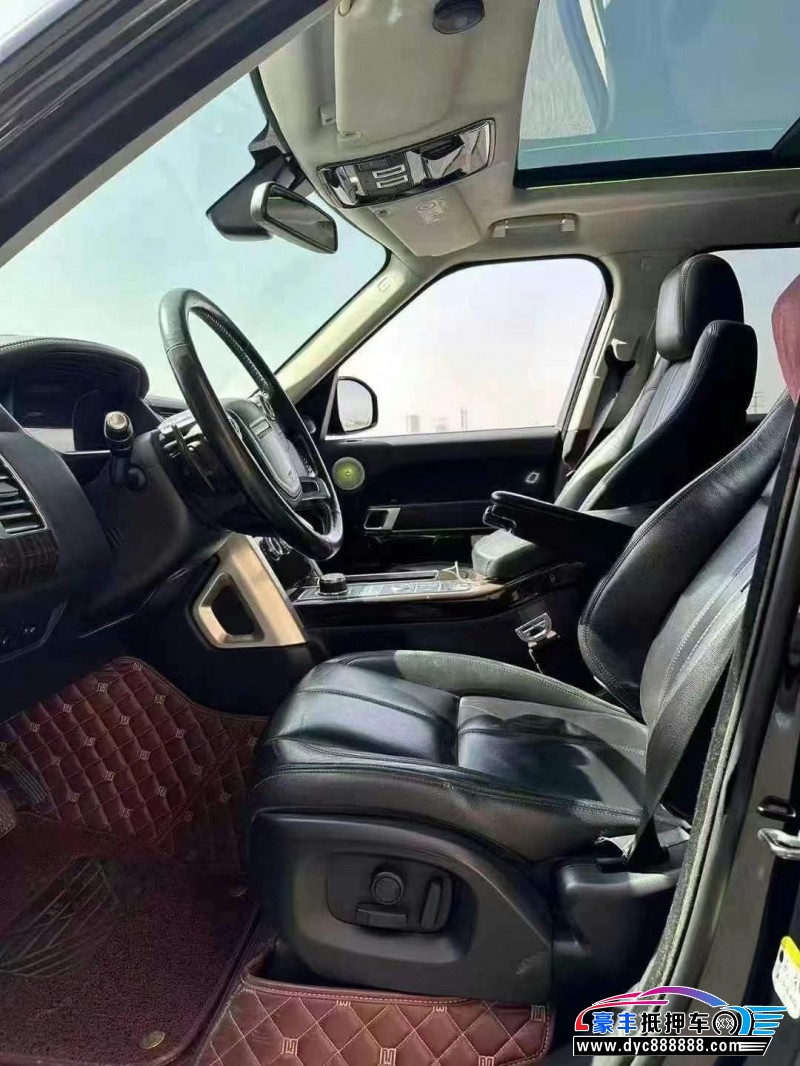 17年路虎揽胜行政轿车抵押车出售