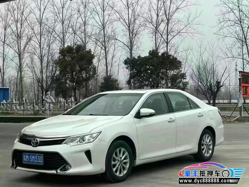 17年丰田凯美瑞轿车抵押车出售