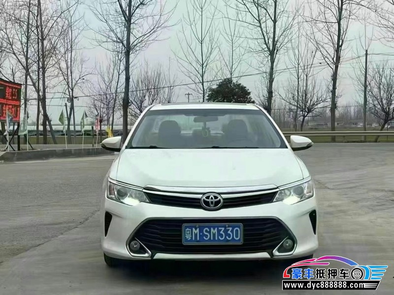 17年丰田凯美瑞轿车抵押车出售