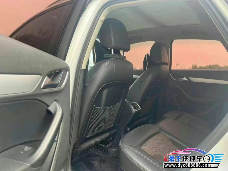 17年奥迪Q3轿车抵押车出售