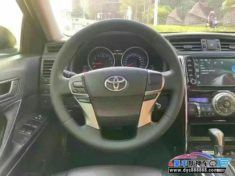 17年丰田锐志轿车抵押车出售