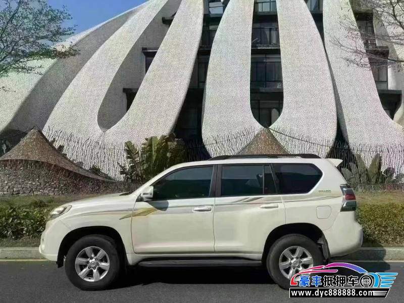 17年丰田普拉多（霸道）轿车抵押车出售