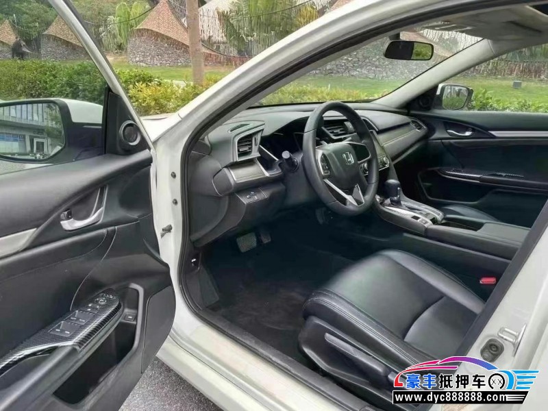19年本田思域轿车抵押车出售
