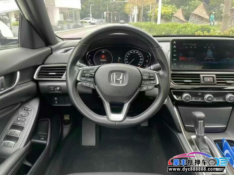 22年本田英诗派轿车抵押车出售