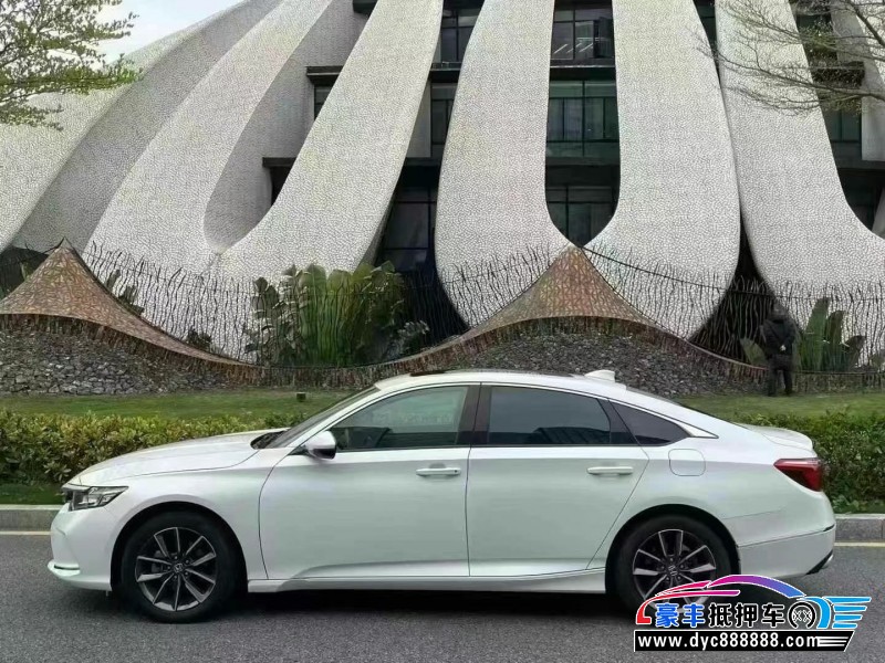 22年本田英诗派轿车抵押车出售