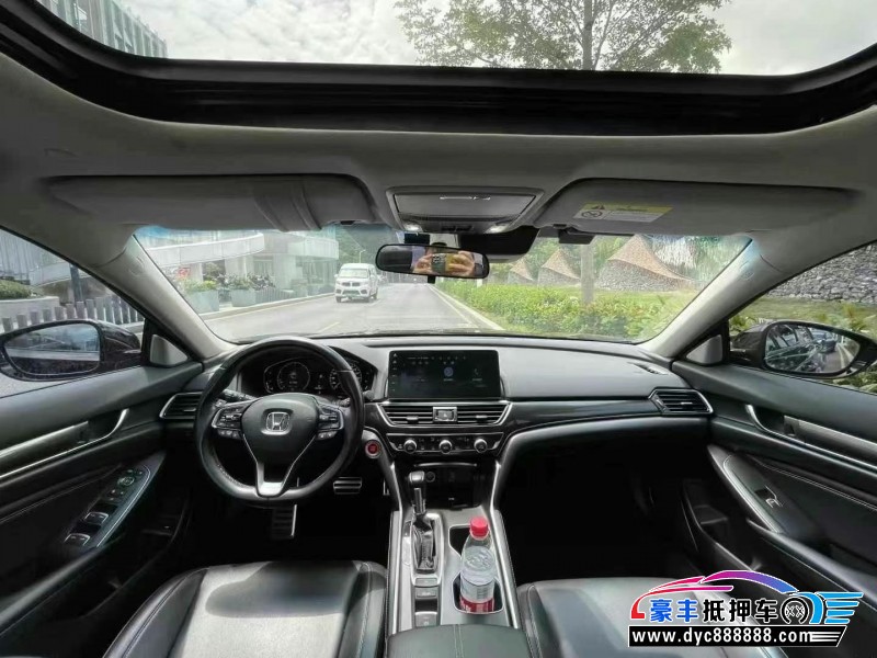 22年本田雅阁轿车抵押车出售