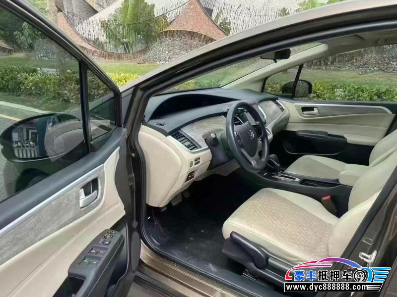 17年本田杰德轿车抵押车出售