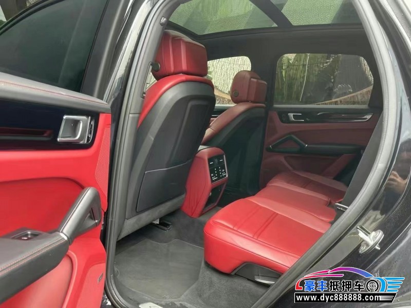 21年保时捷卡宴轿车抵押车出售