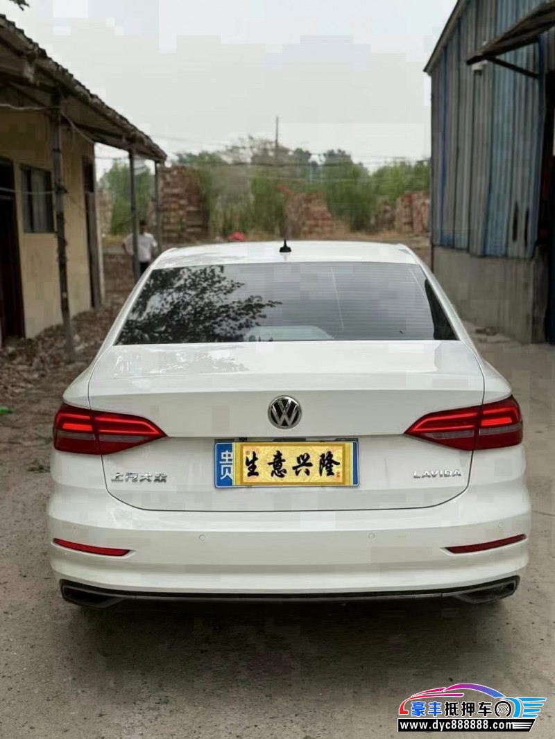 20年大众朗逸轿车抵押车出售