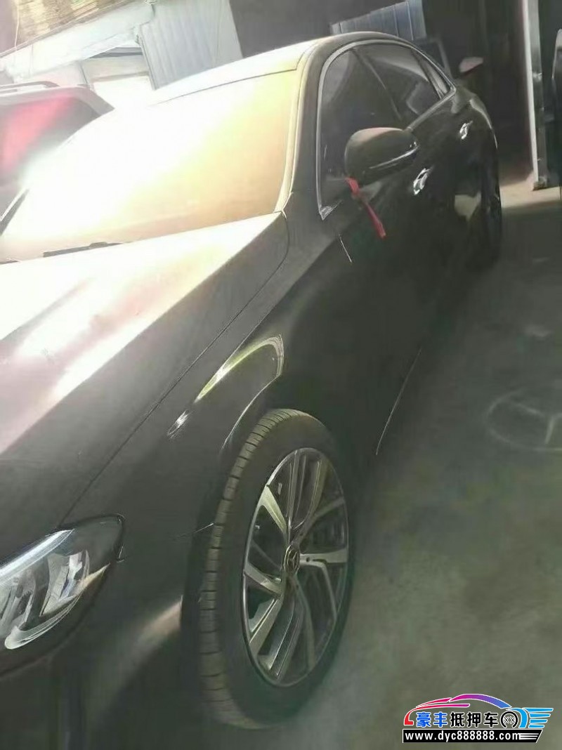 24年奔驰E轿车抵押车出售