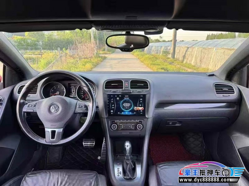 15年大众高尔夫轿车抵押车出售