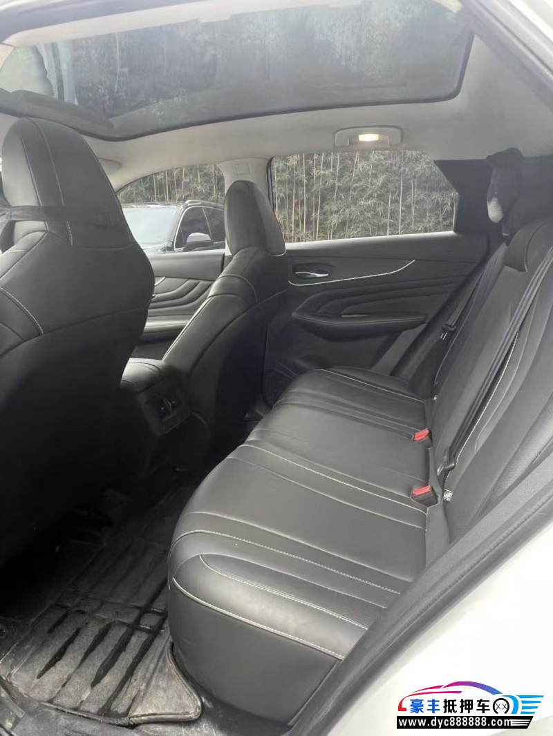 22年启辰大V轿车抵押车出售