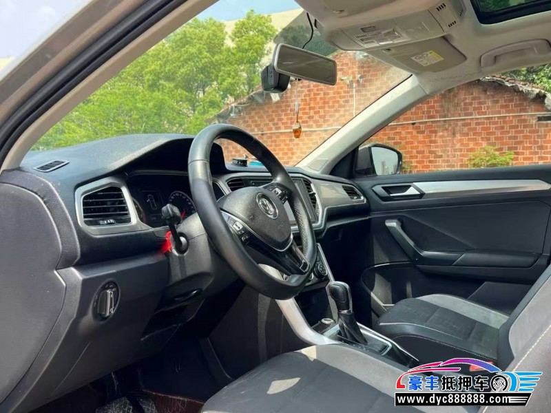 19年大众探歌轿车抵押车出售