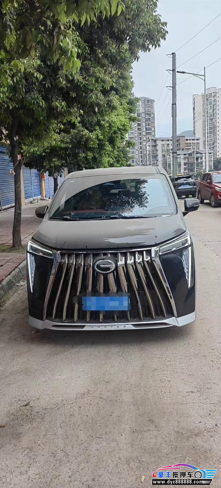 23年传祺M8轿车抵押车出售