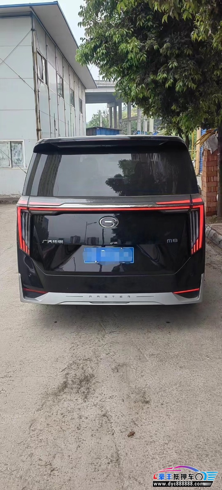 23年传祺M8轿车抵押车出售