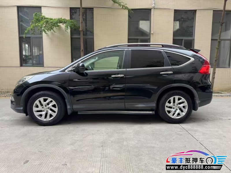 15年本田CR-V轿车抵押车出售