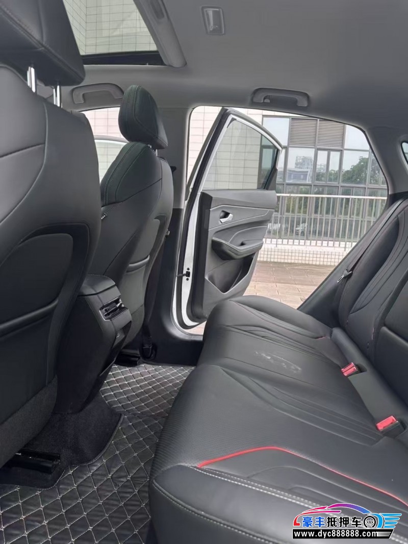 22年吉利缤瑞轿车抵押车出售