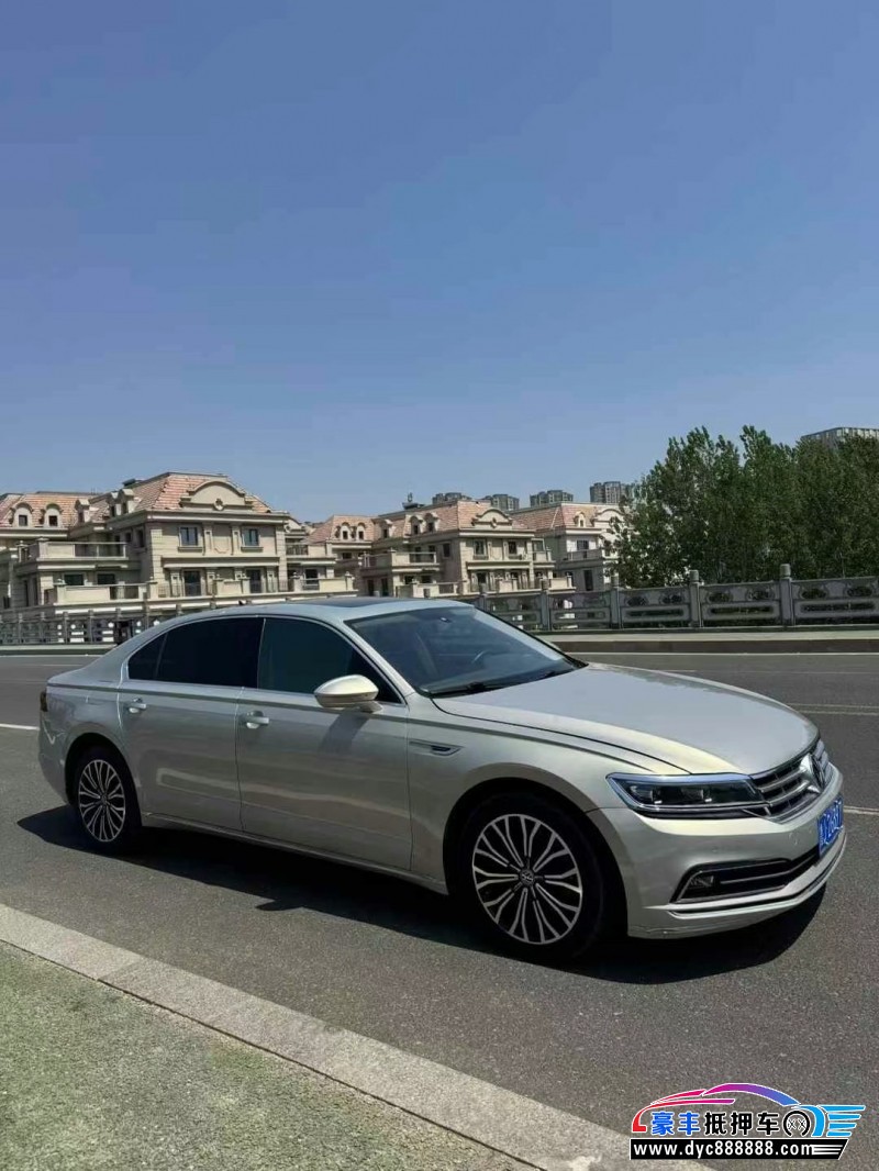 18年大众辉昂轿车抵押车出售
