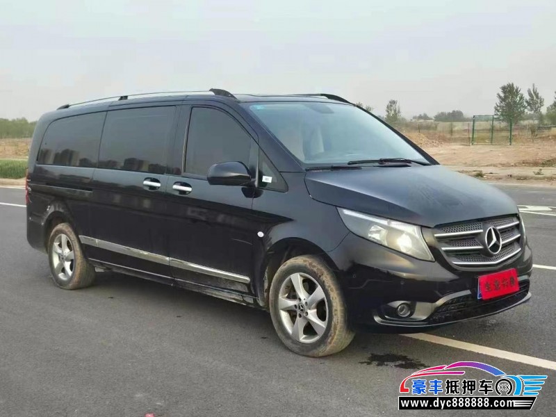 20年奔驰威霆轿车抵押车出售