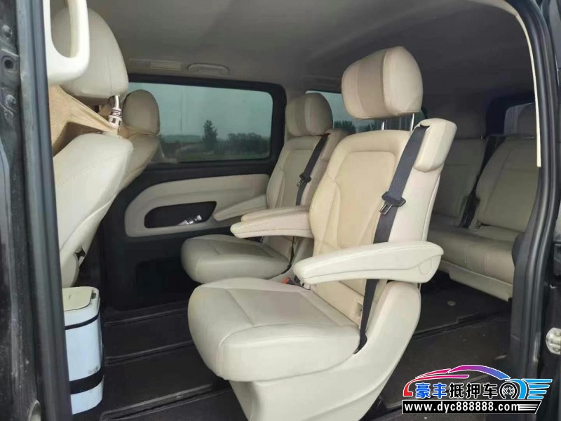 20年奔驰威霆轿车抵押车出售