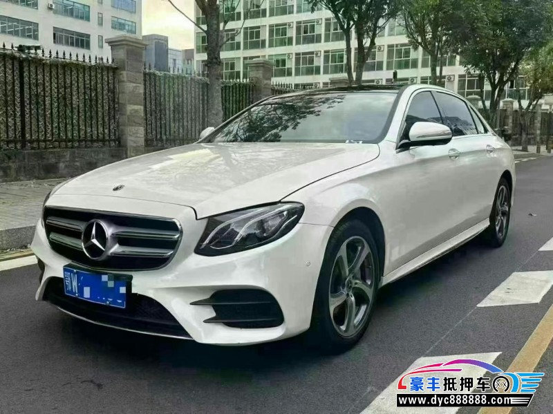 19年奔驰E轿车抵押车出售