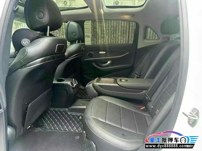 19年奔驰E轿车抵押车出售